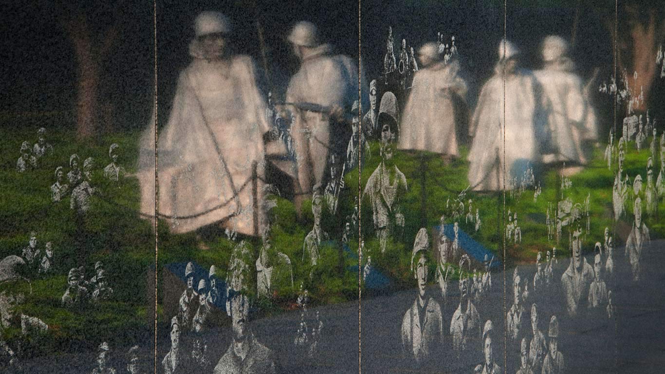 The Korean War Veterans Memorial, Washington, DC (© George Ostertag/SuperStock)(Bing United States)