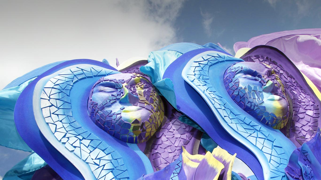 The Notting Hill Carnival in London (© Paul Brown/Alamy)(Bing United Kingdom)
