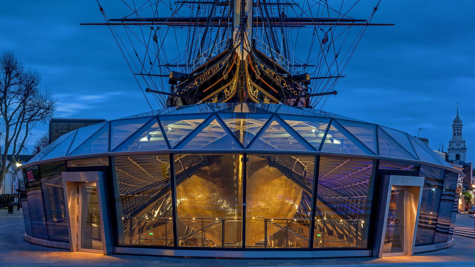 The Cutty Sark in Greenwich, London for her 150th anniversary (© Grant Rooney Premium/Alamy)(Bing United Kingdom)