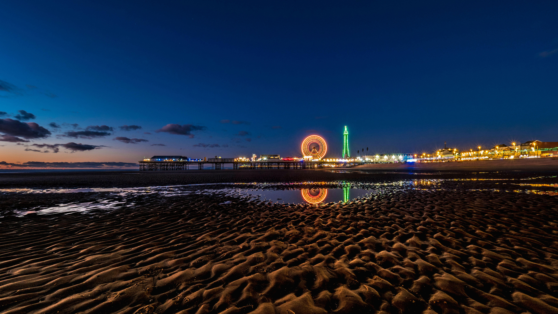 Blackpool Tower and Central Pier, Lancashire. (© Bailey-Cooper Photography/Alamy)(Bing United Kingdom)
