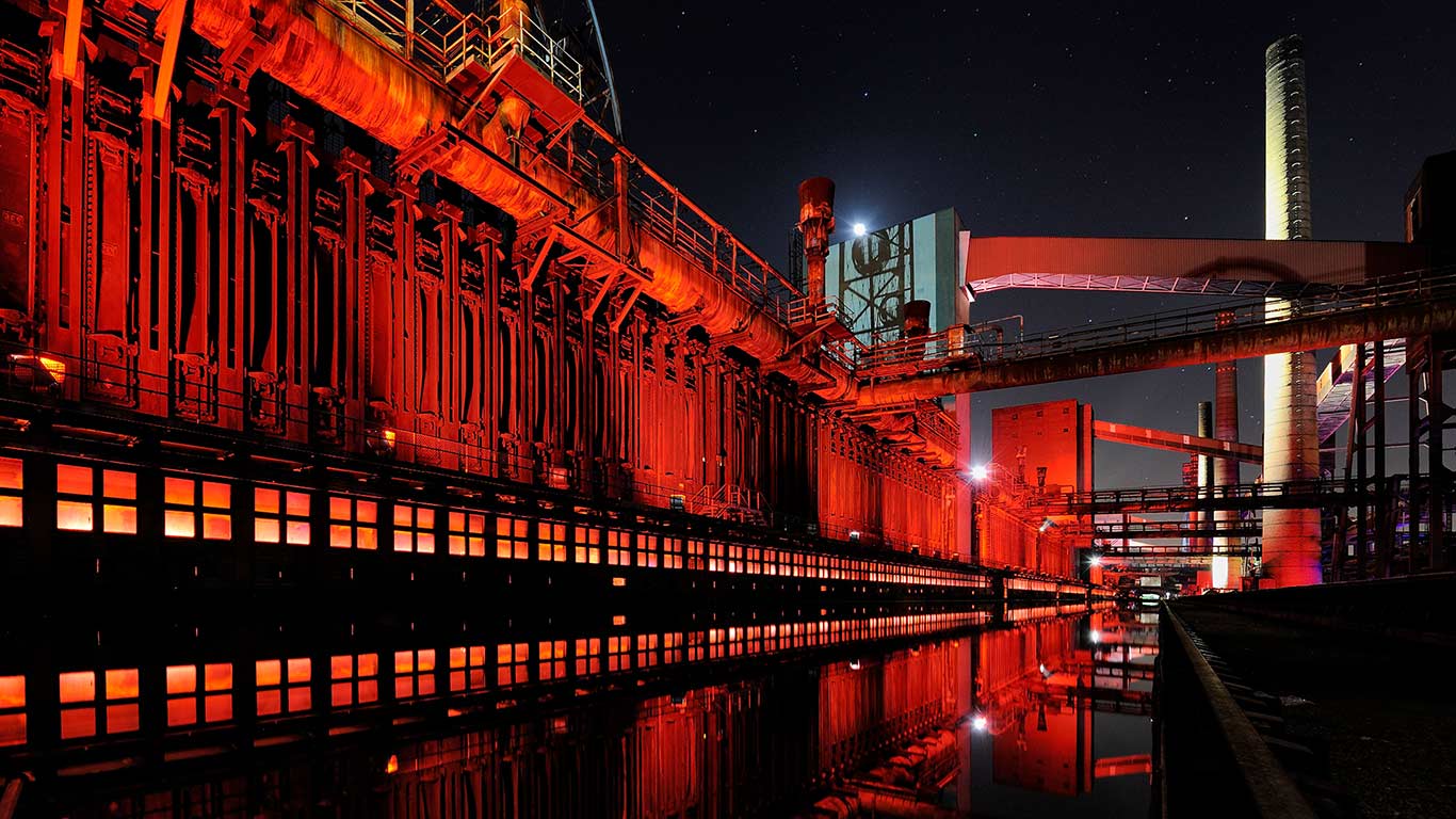 Industriedenkmal Zeche Zollverein, Essen, Nordrhein-Westfalen, Deutschland (© Robert Seitz/Alamy)(Bing Deutschland)