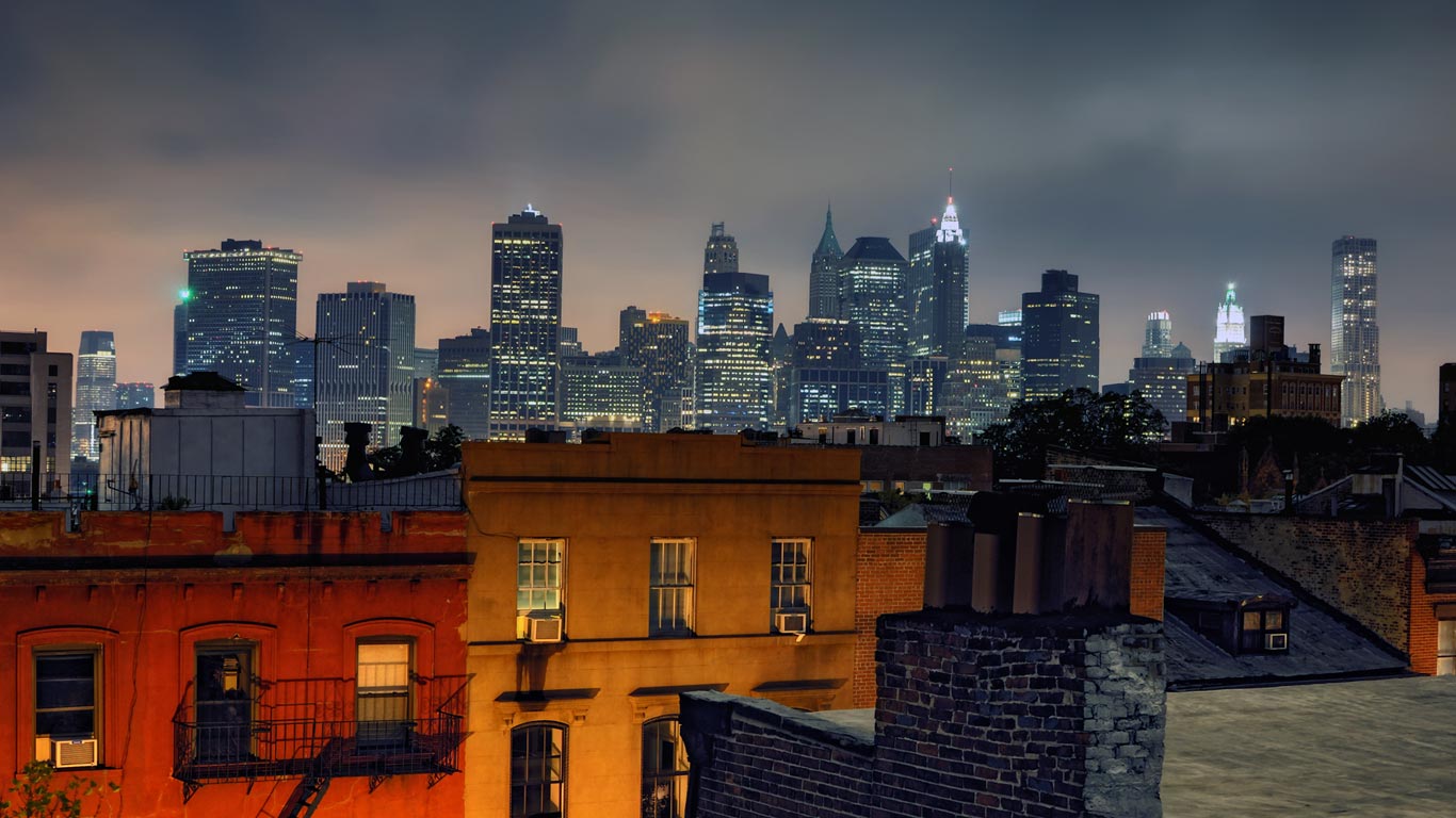 Manhattan’s Financial District as seen from Brooklyn Heights, New York (© Andrew C. Mace/Getty Images)(Bing United Kingdom)