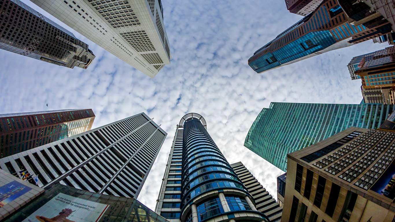 Singapore’s business district (© Albert Rene Ibanez)(Bing United Kingdom)