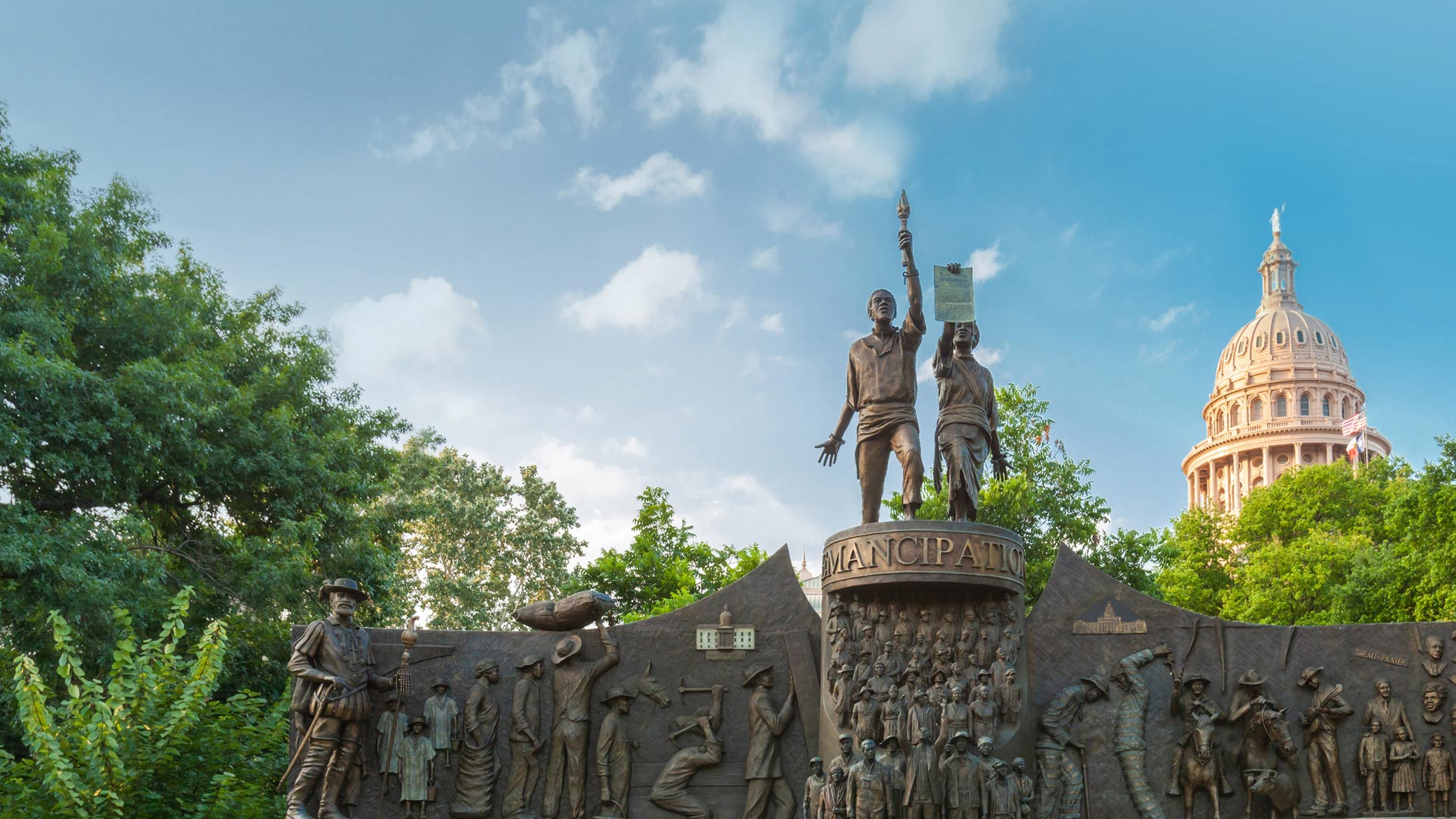 The Texas African American History Memorial on the State Capitol grounds in Austin, Texas (© Moab Republic/Shutterstock)(Bing United States)